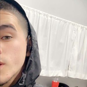 Meet your Posher, Christian